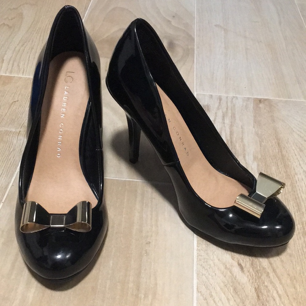 Black Patent Leather Heels with Metal Gold Bow